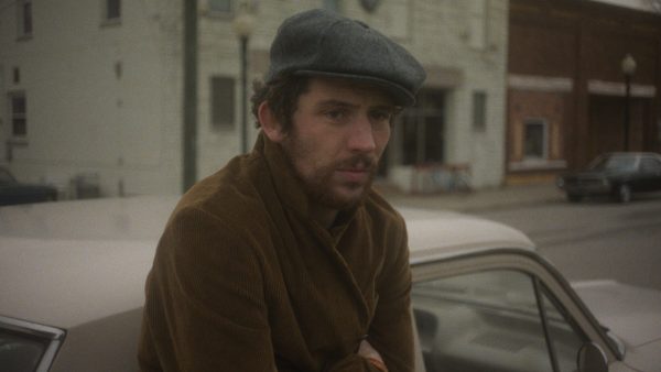 It’s A Process: Kelly Reichardt on “The Mastermind” and Josh O’Connor’s Timeless Mug