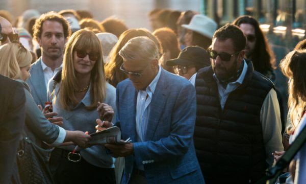 Telluride Review: Noah Baumbach Makes His Fellini Film with Jay Kelly