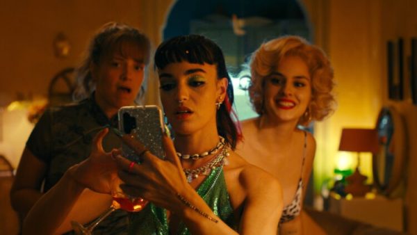 The Balconettes Review: Noémie Merlant’s Self-Assured Take on Comedy-Horror